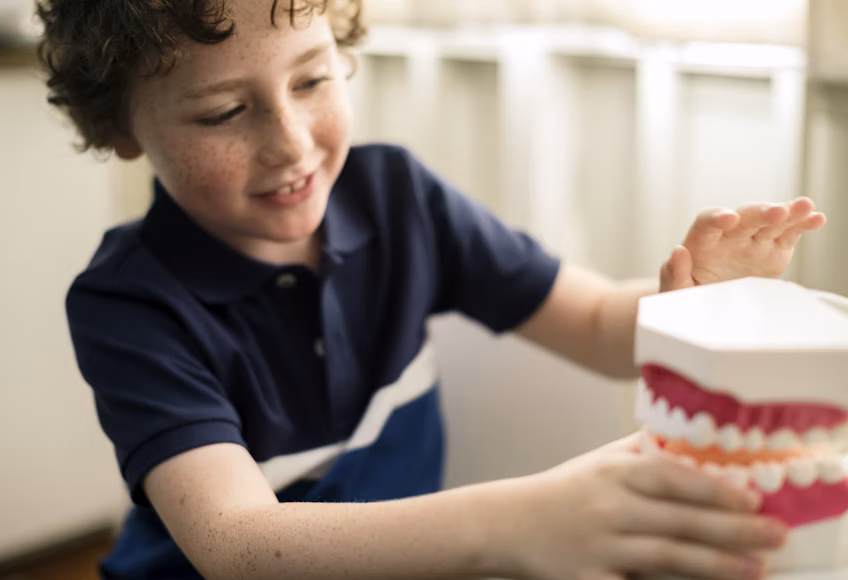 اسنان الاطفال